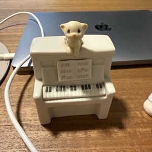 4 ITEMS! Vintage Precious Moments Lot